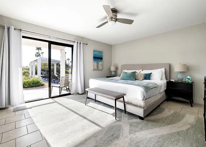 Luxury With Pool, Pickleball Court And Fireplaces In Scottsdale, Arizona Scottsdale