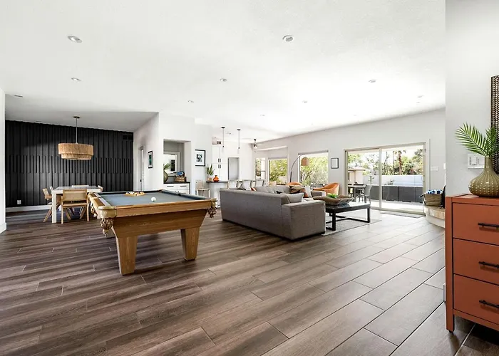 Luxury With Pool, Pickleball Court And Fireplaces In Scottsdale, Arizona * Scottsdale