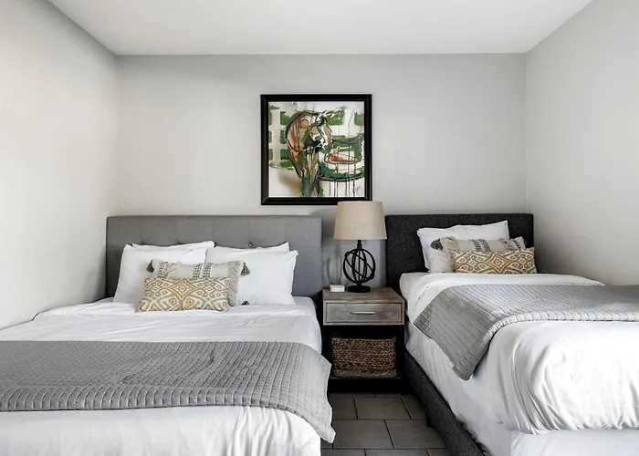 Luxury With Pool, Pickleball Court And Fireplaces In Scottsdale, Arizona Holiday home