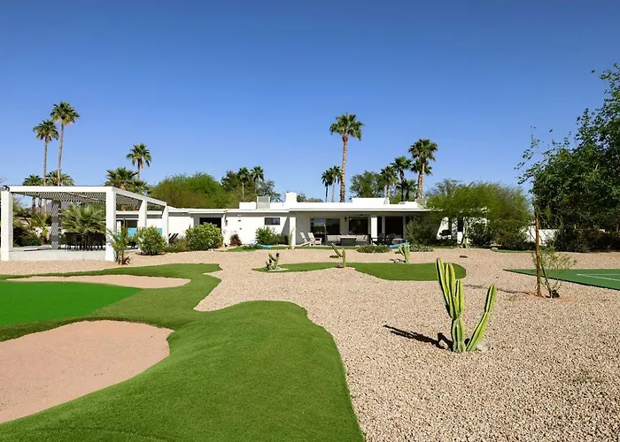 Luxury With Pool, Pickleball Court And Fireplaces In Scottsdale, Arizona Scottsdale