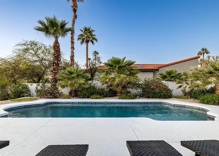 Holiday home Luxury With Pool, Pickleball Court And Fireplaces In Scottsdale, Arizona