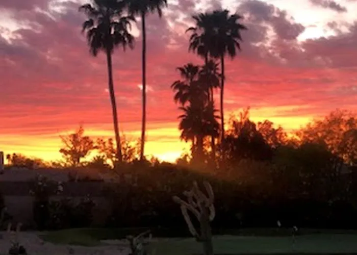 Luxury With Pool, Pickleball Court And Fireplaces In Scottsdale, Arizona Holiday home *
