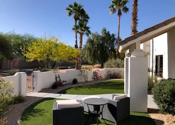 Holiday home Luxury With Pool, Pickleball Court And Fireplaces In Scottsdale, Arizona